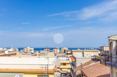 4 LOCALI A VILLABATE