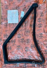 Guarnizione vetro fisso posteriore Alfa 75  Nuovo