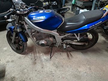 Suzuki gs 500