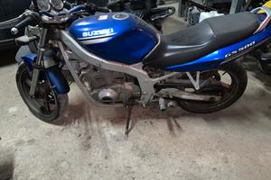 Suzuki gs 500
