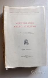 Libri e dizionari per studenti di arabo