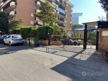 VENDITA POSTI AUTO EUR TORRINO VIALE DELLA GRANDE