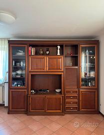 Mobile in legno soggiorno