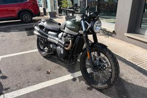 Triumph Street Scrambler 900 Abs