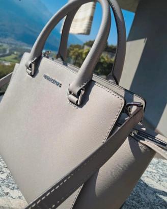 Micheal kors bag