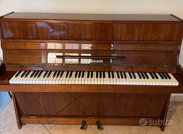 Pianoforte a colonna