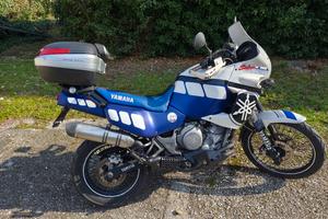 moto Yamaha supertenere 750