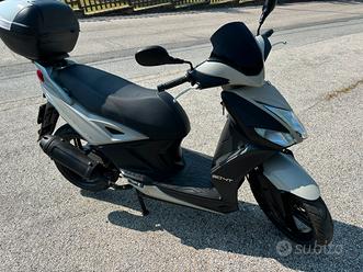 Subito Moto Scooter 50cc Scooter 50cc Vendita In Moto E Scooter In