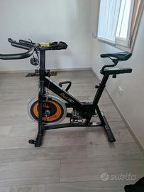 Bici da Spinning "GetFit Rush 330"