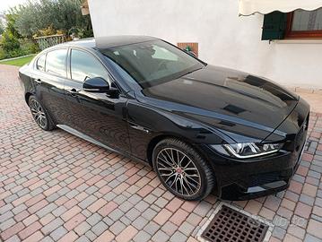 Jaguar XE edizione Landmark