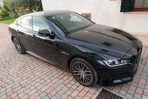 Jaguar XE edizione Landmark