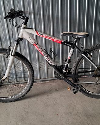 Mountain bike 24"