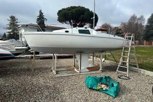 Tucano plastivela possibile posto barca o trasport