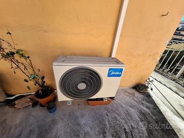 Set 2 Climatizzatori / pompe di calore Midea