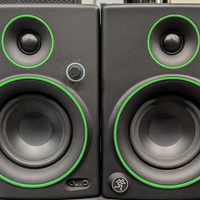 Coppia casse Mackie CR4