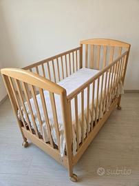 lettino per bambini Pali in legno 