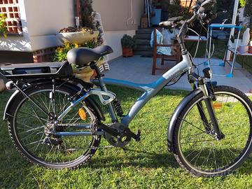 Bici elettrica a pedalata assistita BTWIN 920e