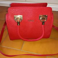 Borsa Liu,Jo Manhattan