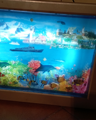 Acquario virtuale da arredamento