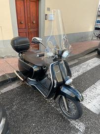 Lambretta v200 Special
