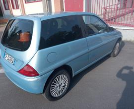 Lancia y - 2001