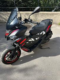 Aprilia sr gt 125 Replica