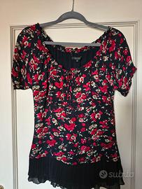 Blusa elegante nera fiori rossi con doppio bordo p