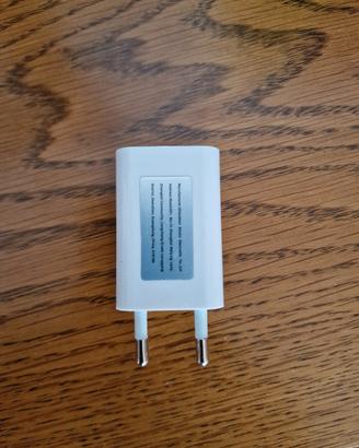 Alimentatore caricatore usb