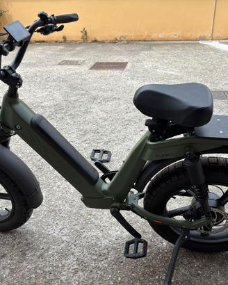 Bicicletta pedalata assistita XP Funky