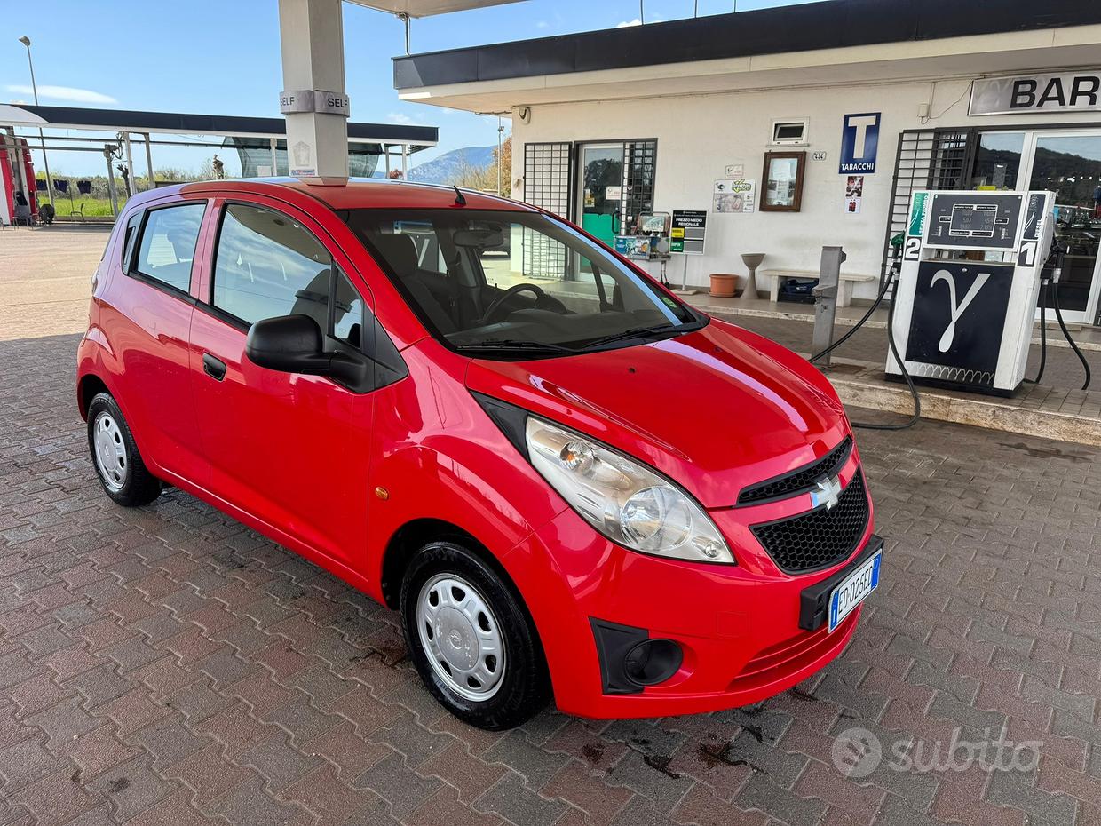 CHEVROLET Spark