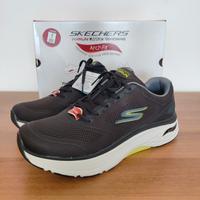 Skechers arch fit Max Cushioning 