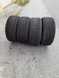 Gomme kumho invernali 245/40/r19 98v