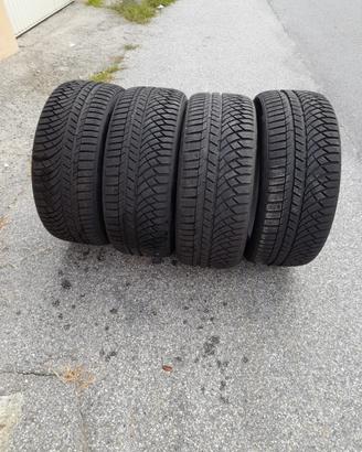 Gomme kumho invernali 245/40/r19 98v