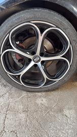 cerchi quadrifoglio 19"
