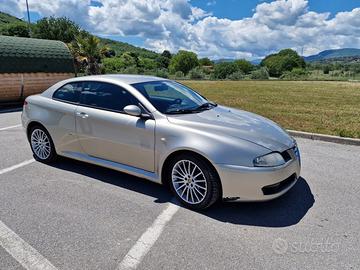 Alfa Romeo GT 1.9 MJT 16V Luxury