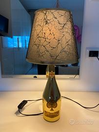 Lampade con bottiglie