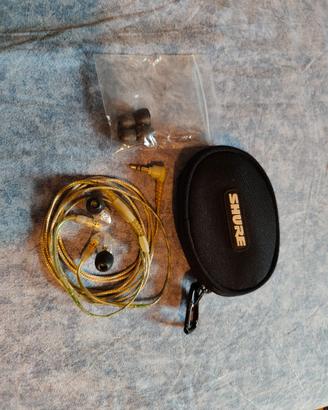 In Ear Monitor Shure