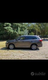 MITSUBISHI OUTLANDER PHEV - PLUG-IN ANNO 2021