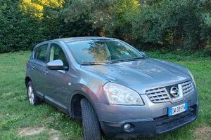 NISSAN QASHQAI 2000 4X4