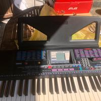 Pianola tastiera yamaha psr-230