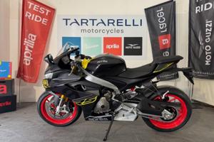 Aprilia RS 660 E5+ VENOM YELLOW 35kw - BLUE M...