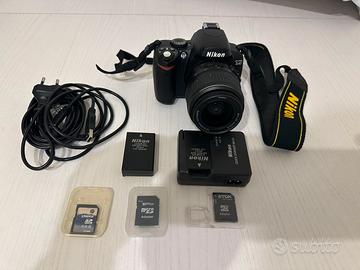 Macchina fotografica  NIKON D40