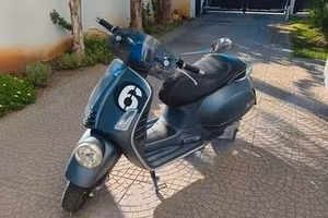 Piaggio Vespa Sei Giorni 300 - Solo 3.646 km