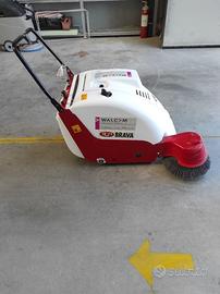 SPAZZATRICE A BATTERIA