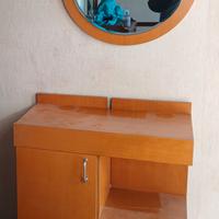 mobiletto con specchio