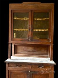 Credenza con vetrinetta inizio 900