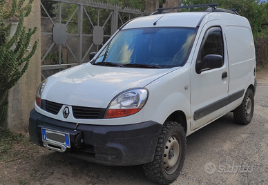 Furgone Kangoo 4x4 1.6 16v km 66.000