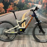 E-Mtb Rocky Mountain Altitude usata M