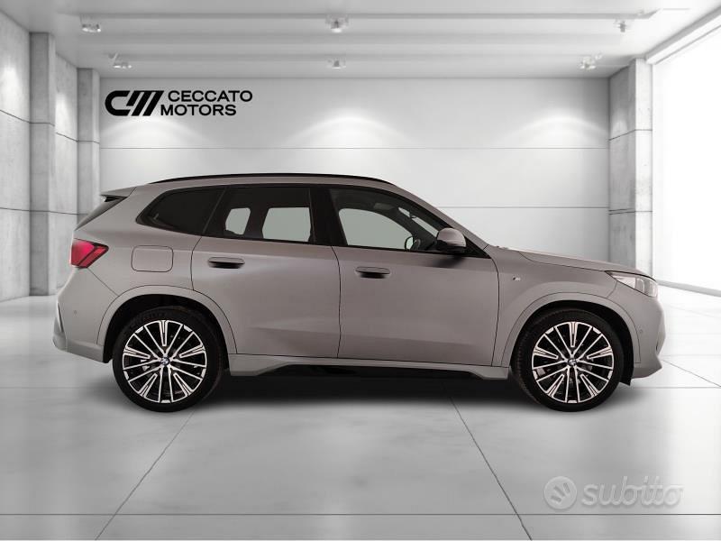 BMW X1 2023 photo 3