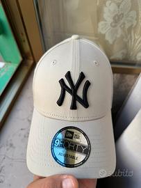 Cappello new era
